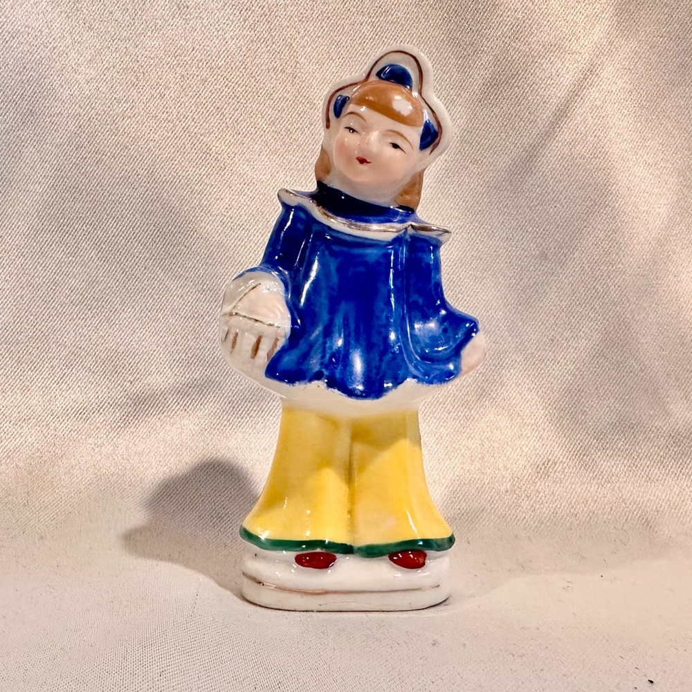 Vintage Hand Painted Asian Colorful Porcelain Figurine Japan